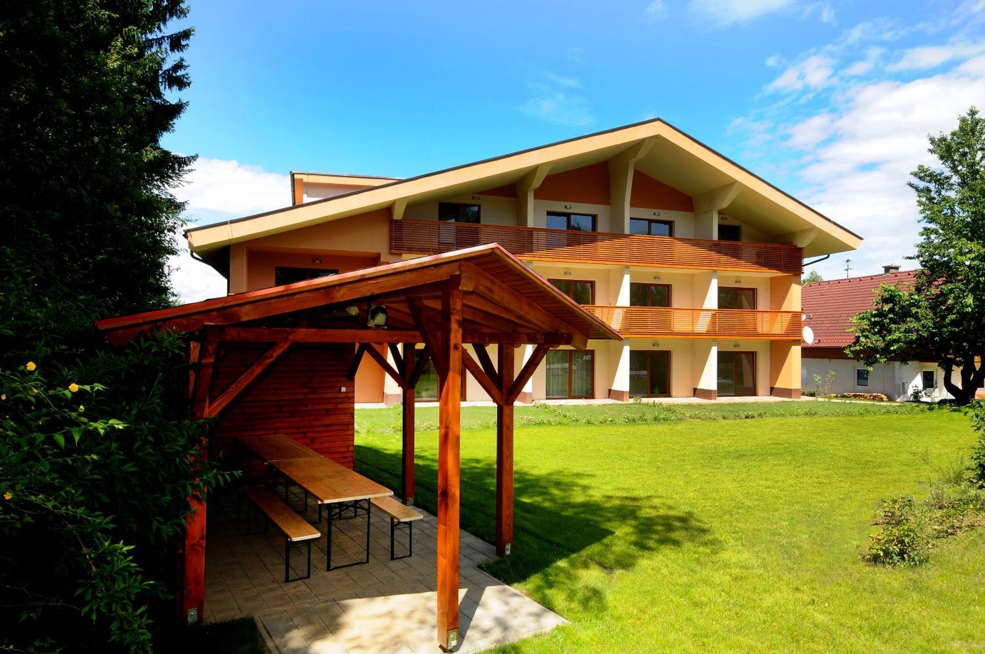 Alpe-Adria Apartments Oberaichwald  Exterior photo